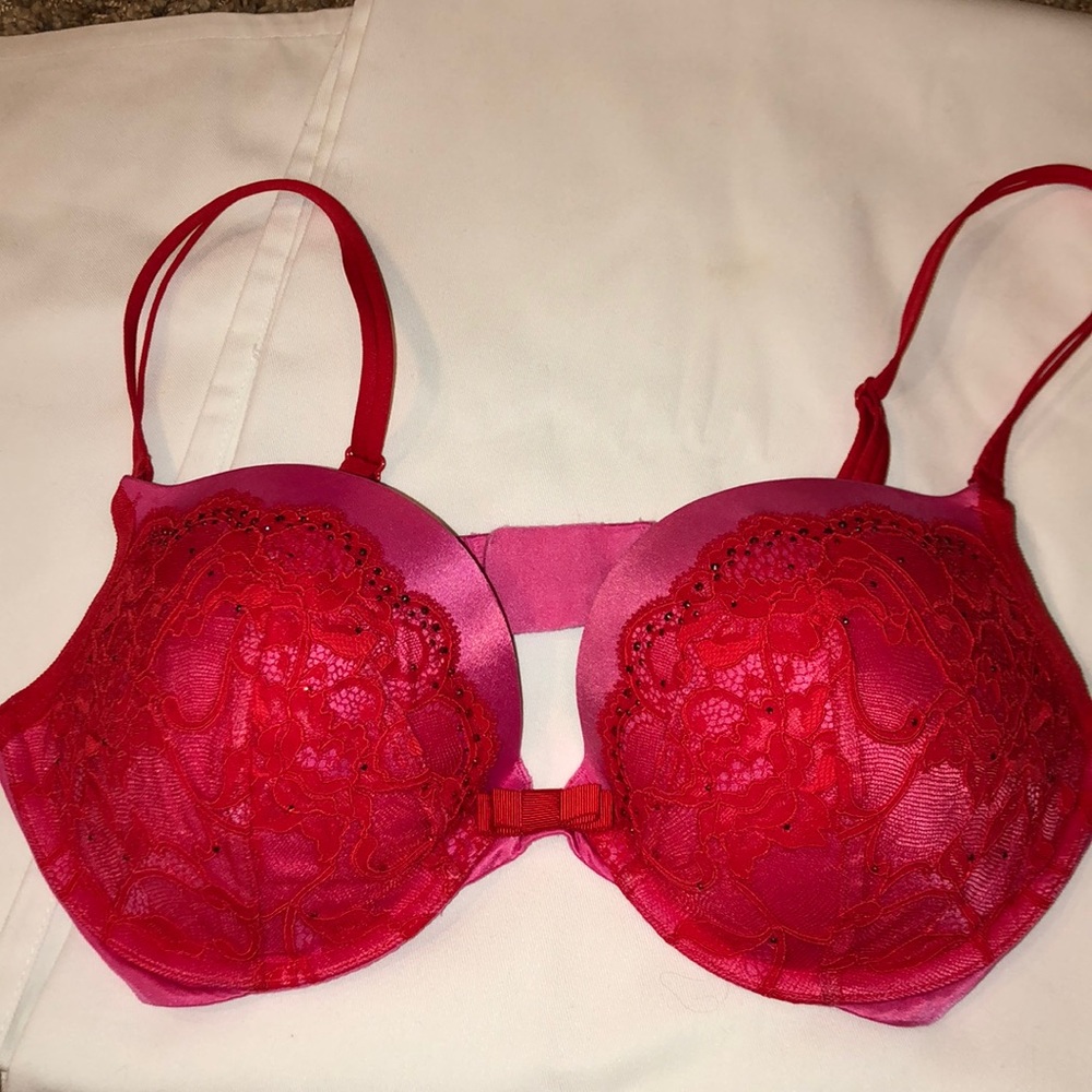 Victoria Secret Very Sexy Push Up